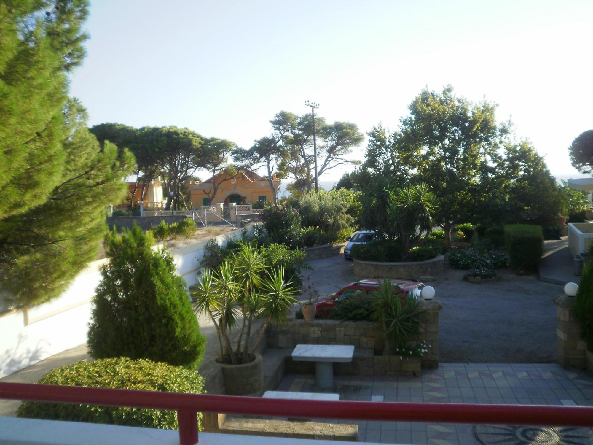 Aparthotel Pefkos Filoxenia Pefki Exterior foto