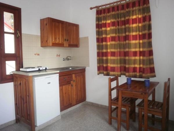 Aparthotel Pefkos Filoxenia Pefki Zimmer foto
